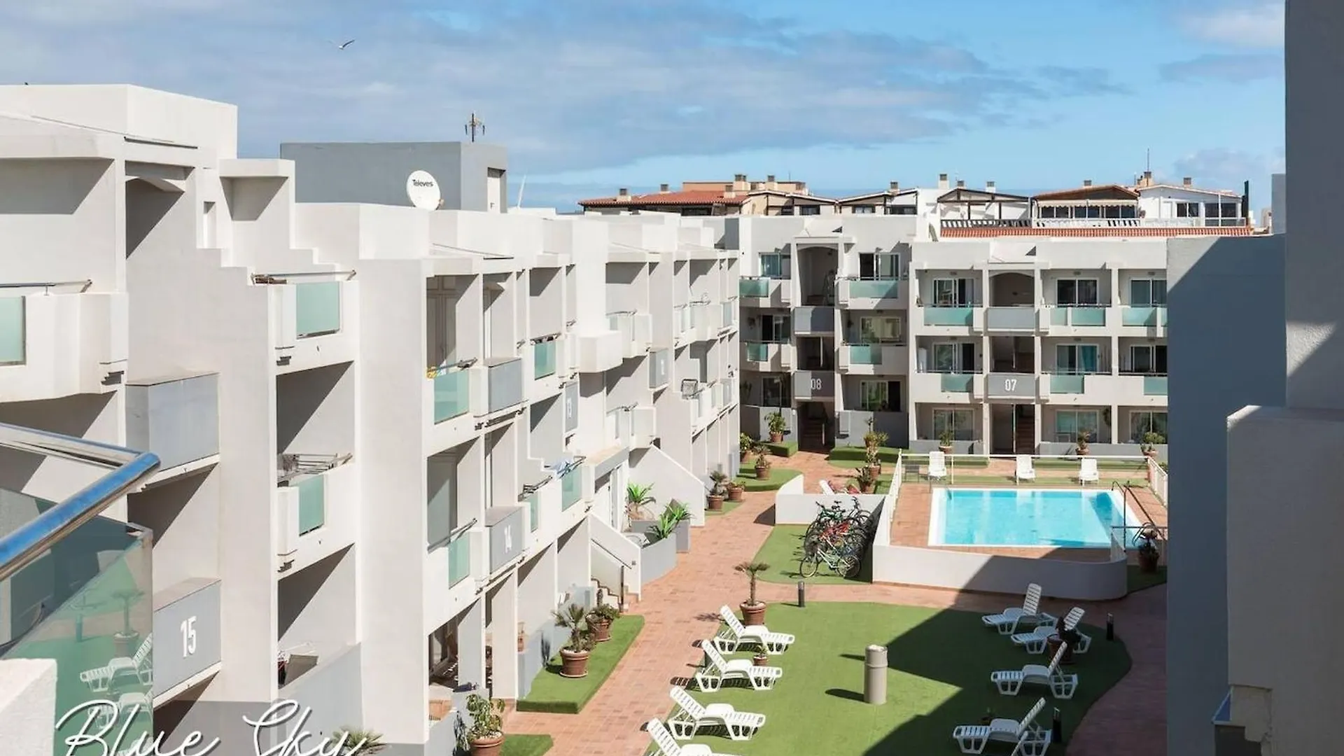 Corralejo Sun 335 Blue Sky By Rentalfue